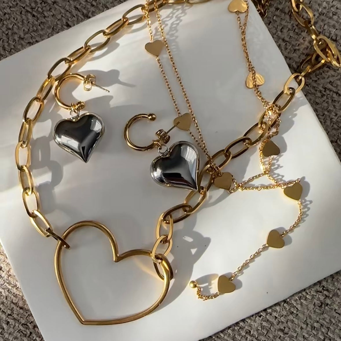 Heartly Necklace